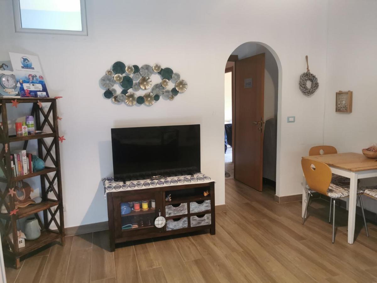 Il Mare Di Delfy Apartment Lido di Ostia Luaran gambar