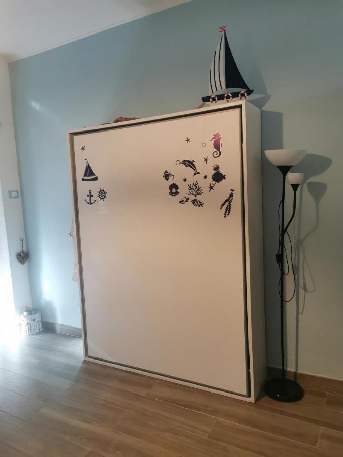 Il Mare Di Delfy Apartment Lido di Ostia Luaran gambar